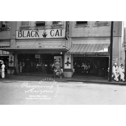 Camiseta Black Cat Café - In Memories Sportswear 2