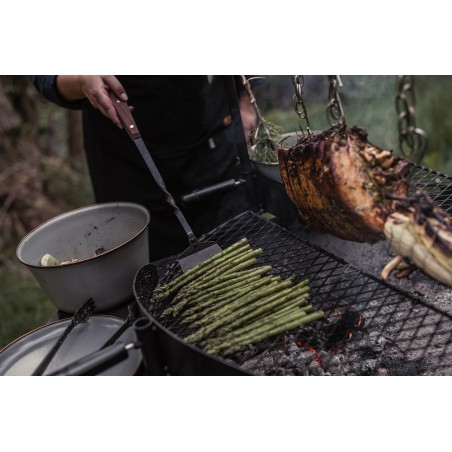 Barbecue Spatula - Barebones Living