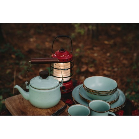 Théière en acier émaillé couleur menthe – Barebones Living