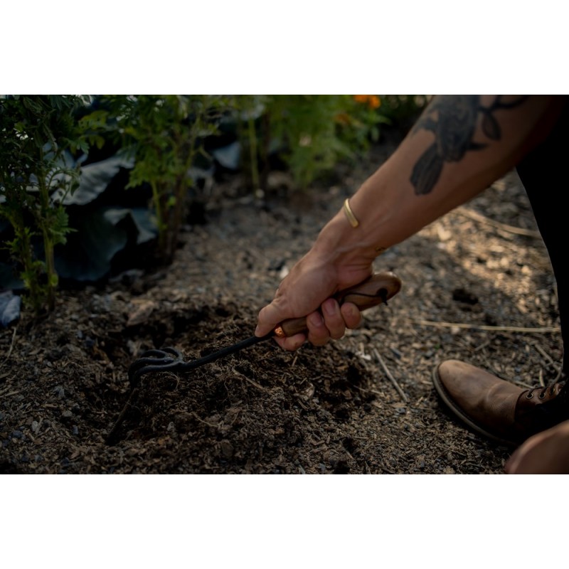 Garden Claw – Barebones Living