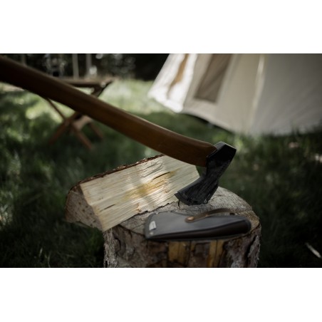 Holzfälleraxt – Barebones Living