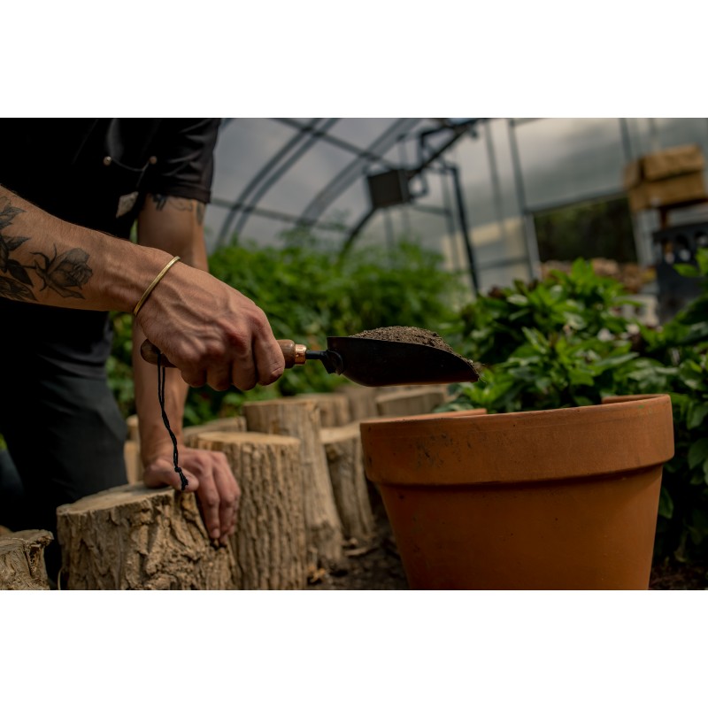 Garden Hand Trowel – Barebones Living