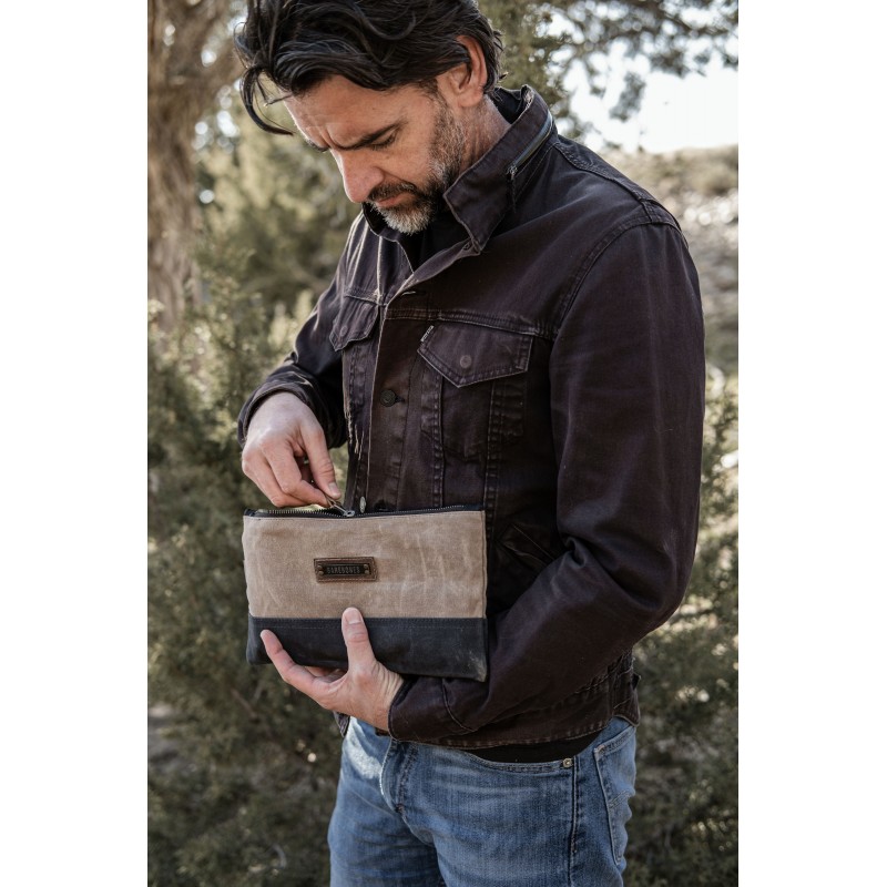 Small Khaki Pouch – Barebones Living