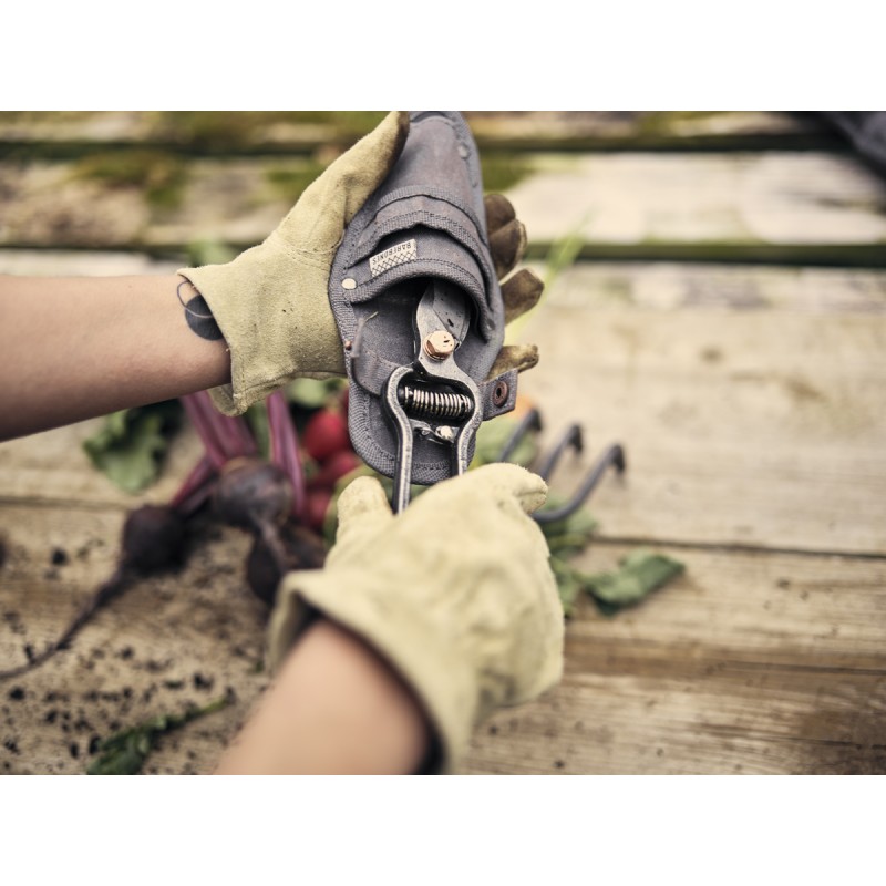 Tuinschaar met Etui – Barebones Living