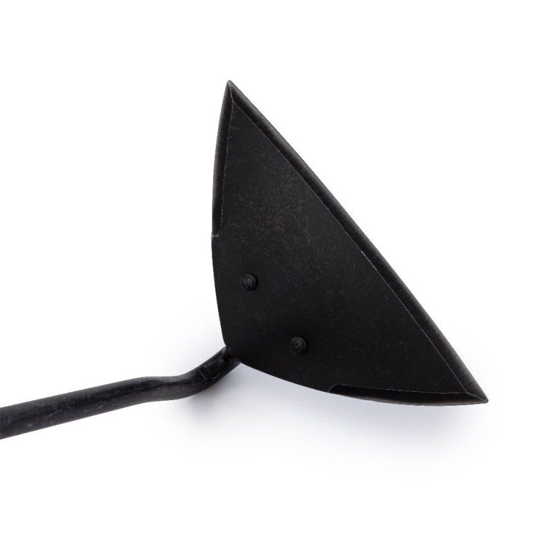 Triangular Hoe – Barebones Living
