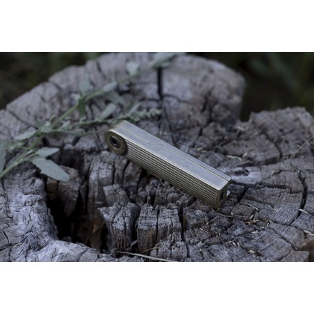 BRASS PIVOT ARC LIGHTER - Barebones