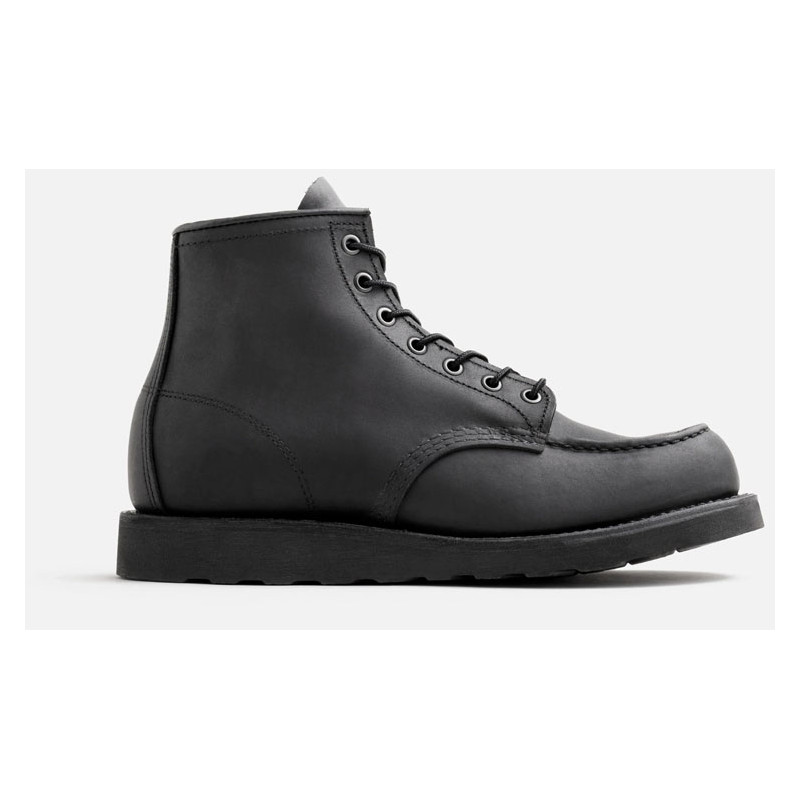 8074 Moc Toe Black Harness Boots – Red Wing Shoes
