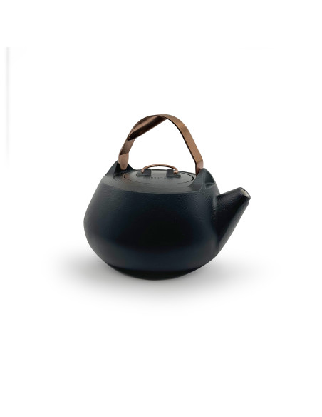 Enamelled Cast Iron Teapot - Barebones Living