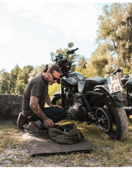 Couverture de Survie Cirée Kaki 1965 - Pike Brothers