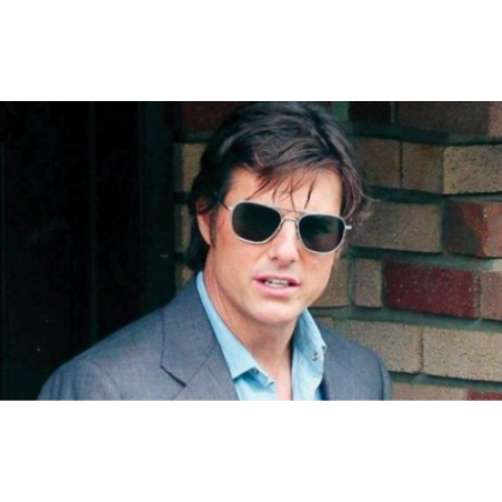 Tom Cruise in American Made mit seinen Original Pilot AO